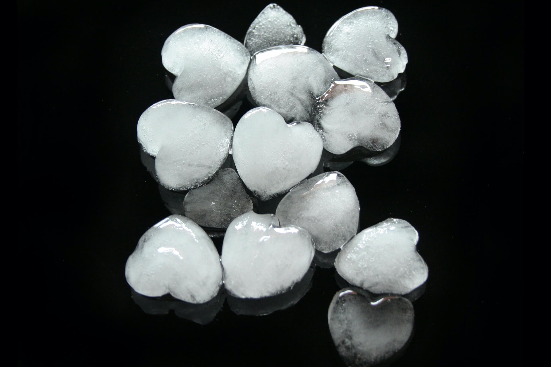 Revo Studio | Why Multilingual Campaigns Are Crucial for Global Brands